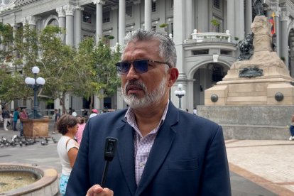 El ciudadano Eduardo Alvarado Pinos está bastante informado, pero desconocía cuántos asambleístas se eligen en su circunscripción.