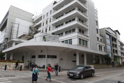 Edificio donde funcionaba el Consulado de Estados Unidos. En la actualidad permanece cerrado.