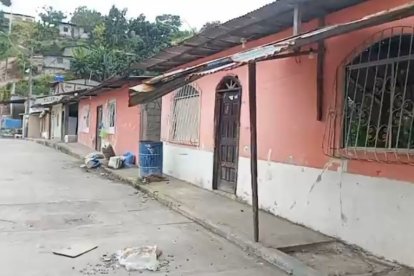 En las casas tienen las huellas de los balazos.