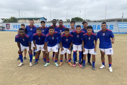 El equipo Liber Paz, de Las Malvinas, tiene como refuerzos a dos policías.