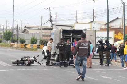En la vía Durán-Tambo, la mañana de ayer mataron a Walter Jara.