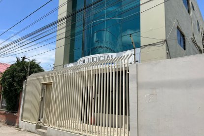 Sujetos dispararon contra las instalaciones de la Policía Judicial, ubicada en Puerto Bolívar.