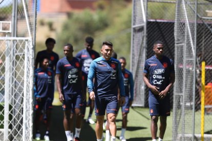 Ecuador se prepara para medir a Uruguay.