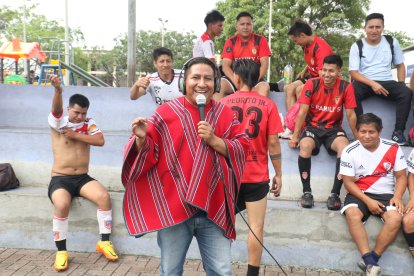 Manuel Yumbo será el primer participante del  reality Lengua y Bola.