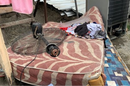 Colchones habrían sido usados para iniciar el fuego.