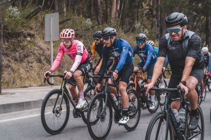 Rigoberto Urán recorrió parte de la ruta de la carrera.
