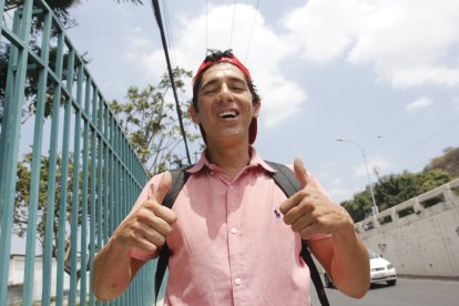 De Machala para el Mundo, Puing se viene con todo a narrar el Independiente vs Emelec.