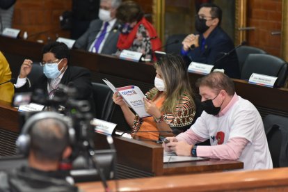 La edil fue reelecta concejala en febrero de 2023. Se muestra crítica al actual alcalde de Quito.