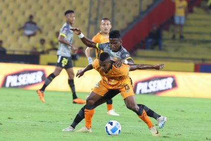 Barcelona y Libertad se miden en el Monumental.