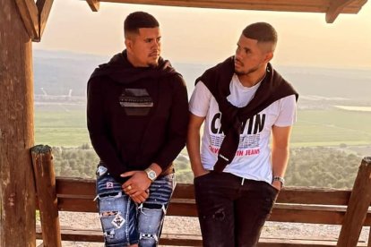 Antes de la incursión terrorista de Hamás a Israel, los hermanos Gabriel y Diego Franco compartían un momento de descanso.