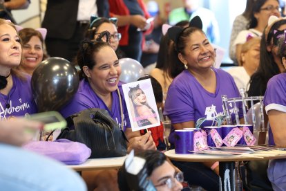 El club de fans de Andreina Bravo es fiel a la artista.