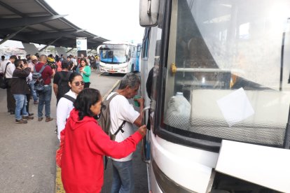 Algunos transportistas quitaron de vista la tarifa.