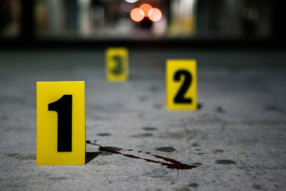 Los elementos hallados en la escena, como manchas, también serían analizadas.