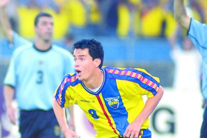 Un 7 de noviembre del 2001 Jaime Iván Kaviedes, hizo el gol que llevó a Ecuador a su primer mundial de fútbol.