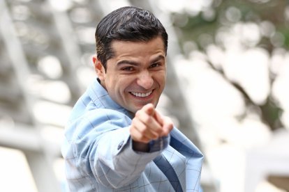 El presentador Pancho Molestina desaprueba el comportamiento policial con el exfutbolista.