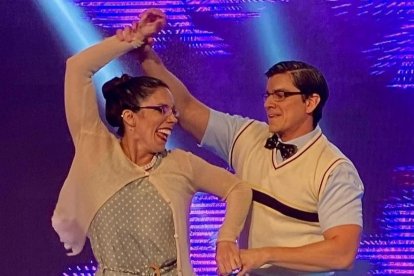 Isaac Delgado dejó ver un lado poco conocido de él en el reality de baile, junto a María José Blum