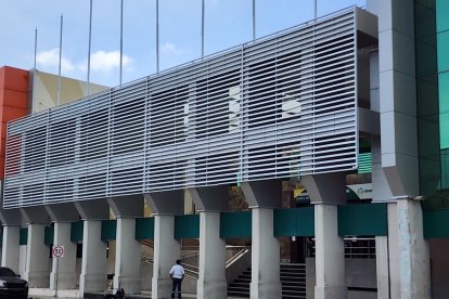 Las dependencias de la Prefectura de Esmeraldas han sido objeto de varios ataques.