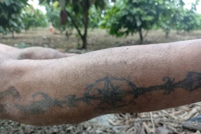La víctima tenpia varios tatuajes, por los cuales lo reconocieron.