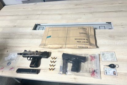 Las evidencias halladas en poder de los detenidos.