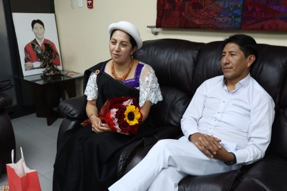 Rodrigo conoció a Diana, cuando ella tenía 12 años y él 18. Era un amor prohibido, pero el destino los reencontró.