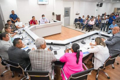 En sesión del Consejo Cantonal de Seguridad Ciudadana se definió, entre otras cosas solicitar nuevos elementos policiales