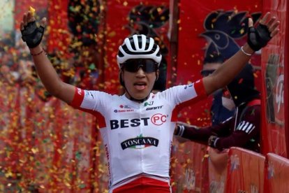 Martín López durante una celebración.