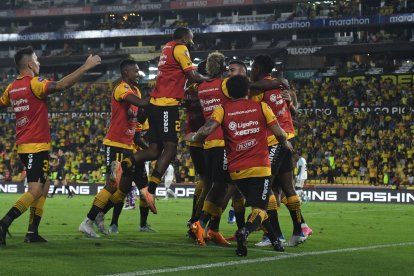 La celebración de Barcelona al ganarle a Guayaquil City.
