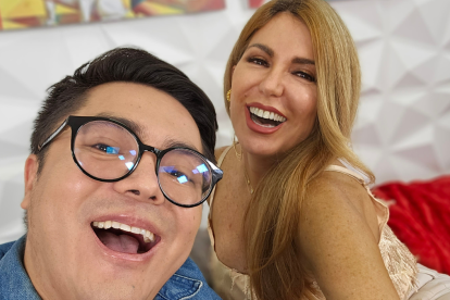 Mariela Viteri y Mauricio Altamirano, el autor de esta entrevista.