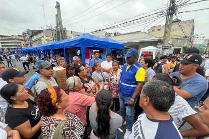 Comerciantes sintieron molestias por la desorganización.