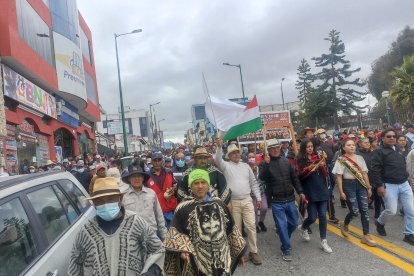 Miles marcharon en Pelileo.