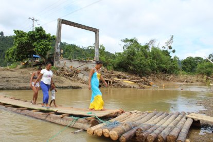 Las fuertes lluvias han dejado poblaciones anegadas.