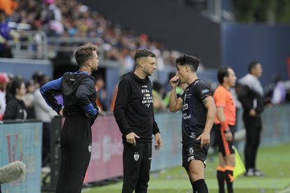 Martín Anselmi (i) y Lorenzo Faravelli (d) resaltaron que les gusta cerrar de visitante.