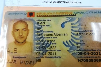 El pasaporte del albanés Hidri Ilir, al que EXTRA tuvo acceso.