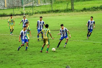 Grupo Alcívar se enfocó en trabajar en las menores y va teniendo frutos. ahora los ojos de clubes grandes están sobre ellos.