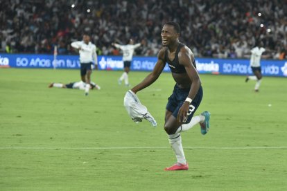 Leonel Quiñónez marcó el penal definitivo para el título de Liga de Quito.