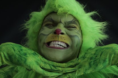 A pesar de querer robarse la Navidad, el Grincho causa simpatía sobre todo a los niños.
