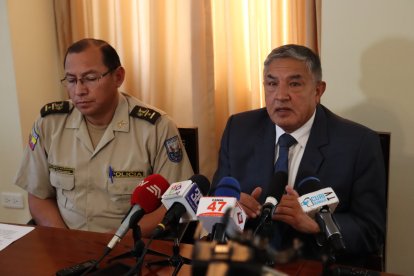 Se dio parte de los objetos encontradas al exterior de la cárcel.