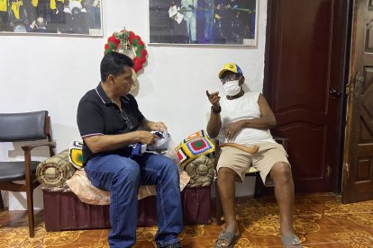 Hablaron de fútbol y la vida Merlin Villagómez y Moacyr Pinto.