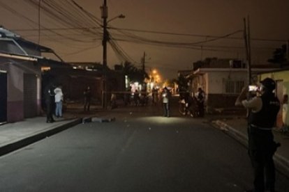 El cuerpo de Rubén Jesús Macías quedó cerca de la vereda donde recogía las fundas con desechos.