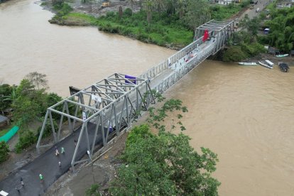 El puente será de gran apertura para el comercio.