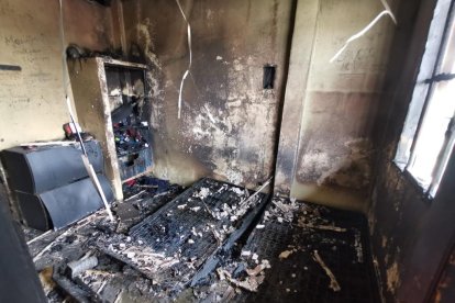 Así quedó parte del interior de la clínica.