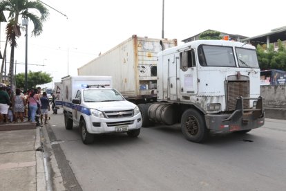 El tráiler implicado.