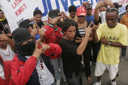 En 2009, en Guayaquil, Latin Kings y Ñetas firmaron un acuerdo de paz.