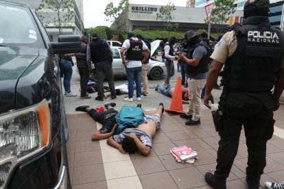 Las personas que fueron detenidas.