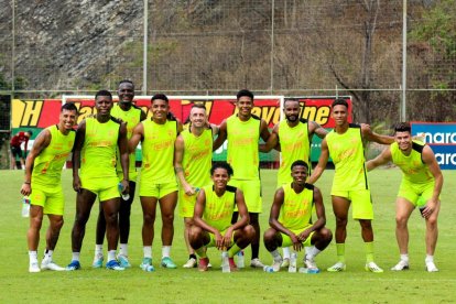 Barcelona seguirá entrenando en Guayaquil hasta el lunes 15 de enero del 2024, el 16 parten a Estados Unidos.