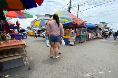 El 'Mall del piso' aún tiene baja afluencia, pero los comerciantes apuntan a una mejora significativa esta semana.