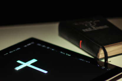 Imagen creada con inteligencia artificial. AI Pastor busca acercar la fe a sus seguidores.