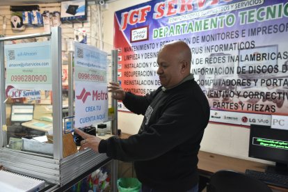 Paulo desistió de alquilar otro local porque las expectativas no se han cumplido.