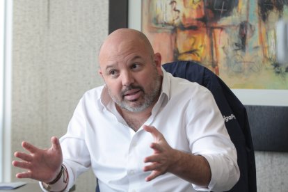 Loor es muy activo en redes sociales hablando de fútbol.