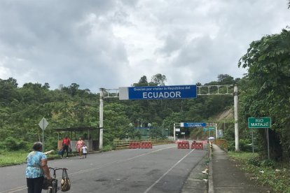 La declaratoria de guerra interna en el país ha ahuyentado a los turistas del lado colombiano.